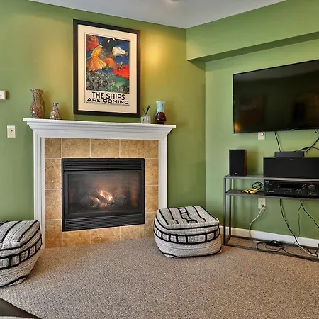 The Pico Escape- 3Br 2Ba Ski On Ski Off At Pico Mountain, Close To Killington, Condo